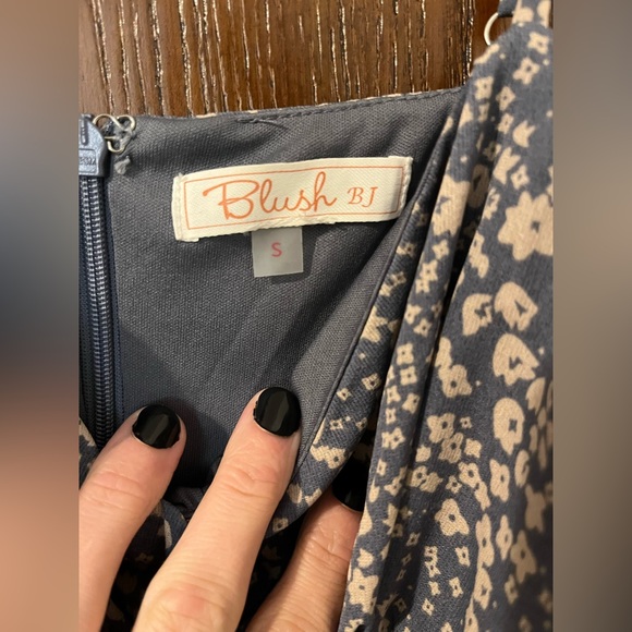 Blush BJ Size Small Mini Floral Dress - Picture 5 of 6